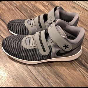 Nike Air Precision II Flyease